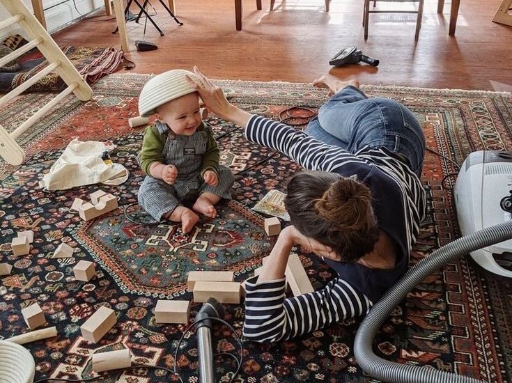 Mama na plan úväzok je často podceňovaná práca. Ako byť dobrou mamou a nestratiť seba?