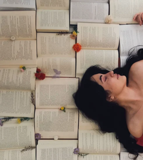 Knihy, ktoré čítajú ženy po celom svete.